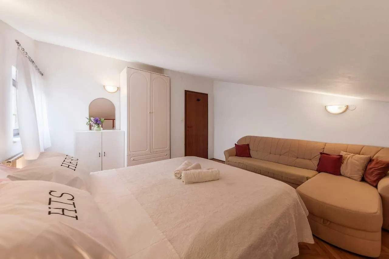 Apartments Vito Πούλα 0*,  Κροατία